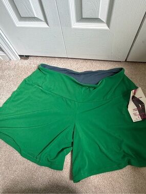 Women’s Green Active Tummy Control Shorts